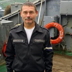 Владимир Андреев, 58 лет, Мурманск