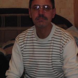 Парни в Удомле: Борис, 62 - ищет девушку из Удомли