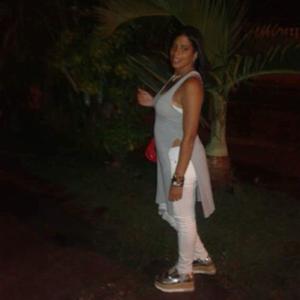 Девушки в Cuba: Bety, 41 - ищет парня из Cuba