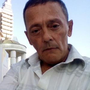 Искандер Казанский, 58 лет, Казань