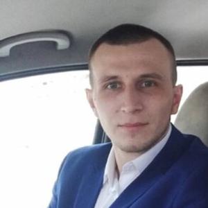 Парни в Пскове: Андрей, 27 - ищет девушку из Пскова