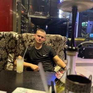 Илья, 22 года, Иваново