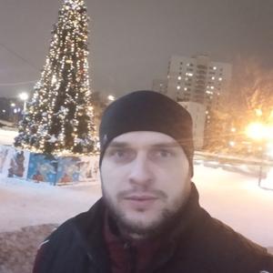 Парни в Серпухове: Артур, 24 - ищет девушку из Серпухова