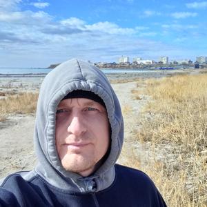 Олег, 37 лет, Актау