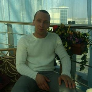 Парни в Перми: Антон, 41 - ищет девушку из Перми
