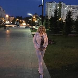 Девушки в Уфе (Башкортостан): Елена, 38 - ищет парня из Уфы (Башкортостан)