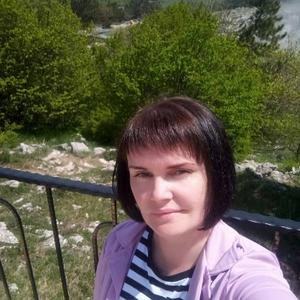 Девушки в Пеледуе: Юлия, 41 - ищет парня из Пеледуя