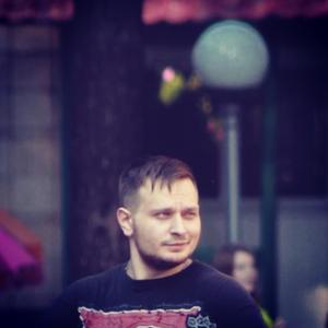 Парни в Томске: Константин, 31 - ищет девушку из Томска
