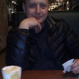 Парни в Череповце: Денис, 42 - ищет девушку из Череповца