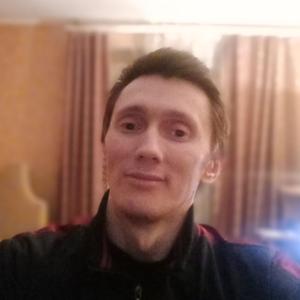 Парни в Химках: Дмитрий, 33 - ищет девушку из Химок