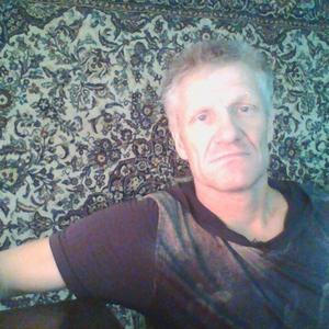 Парни в Канске: Алексей, 55 - ищет девушку из Канска