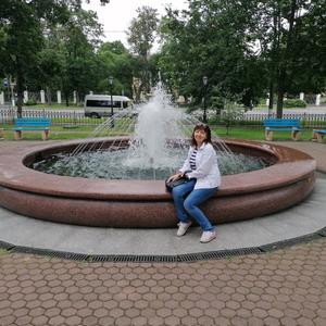 Девушки в Челябинске: Лилия, 62 - ищет парня из Челябинска
