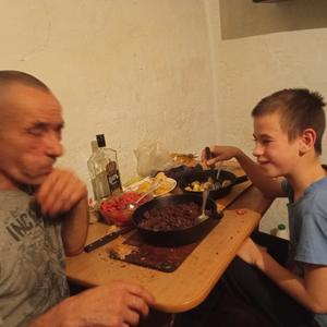 Парни в Шелехове: Юрий, 59 - ищет девушку из Шелехова