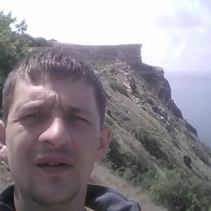 Парни в Нижний Тагиле: Антон, 34 - ищет девушку из Нижний Тагила