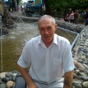 Парни в Ставрополе: Владимир, 65 - ищет девушку из Ставрополя