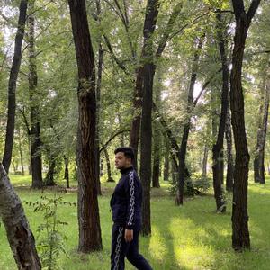 Парни в Новокузнецке: Сарвар, 21 - ищет девушку из Новокузнецка