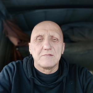 Парни в Новосибирске: Рамиль, 63 - ищет девушку из Новосибирска