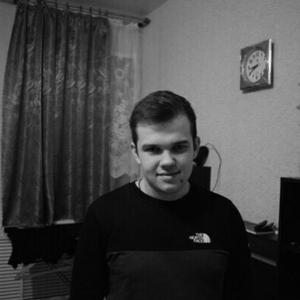 Парни в Смоленске: Михаил, 26 - ищет девушку из Смоленска