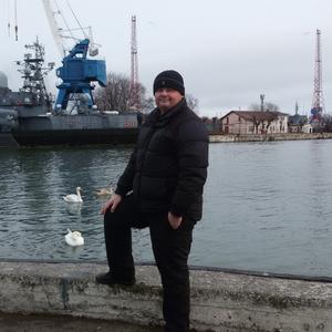 Парни в Калининграде: Кирилл, 54 - ищет девушку из Калининграда