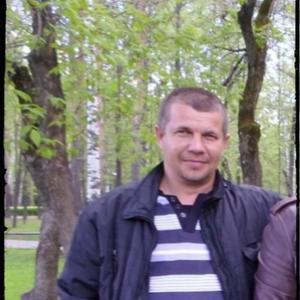 Виталий, 48 лет, Томск