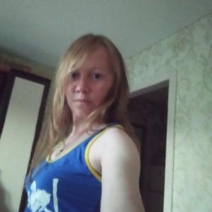 Девушки в Ульяновске: Мария, 30 - ищет парня из Ульяновска