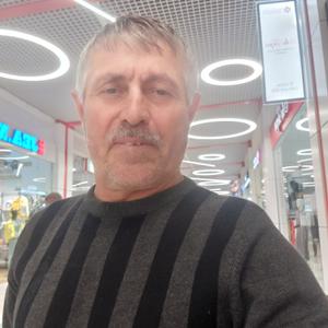 Парни в Буденновске: Батгун, 61 - ищет девушку из Буденновска