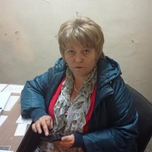 Девушки в Бердске: Вера, 56 - ищет парня из Бердска