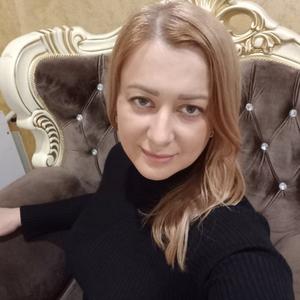 Девушки в Тольятти: Ведьма, 40 - ищет парня из Тольятти