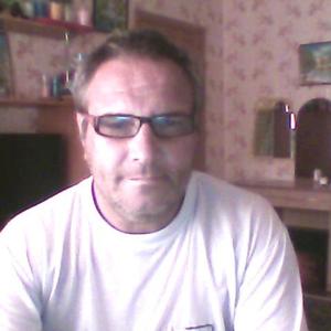 Парни в Коркино (Челябинская обл.): Sergey, 63 - ищет девушку из Коркино (Челябинская обл.)