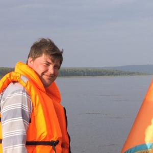 Парни в Енисейске: Сергей Кустов, 44 - ищет девушку из Енисейска