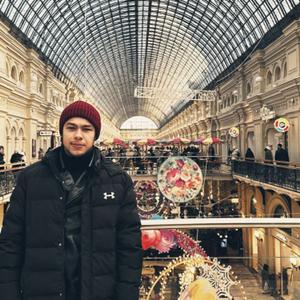 Парни в Санкт-Петербурге: Саша, 25 - ищет девушку из Санкт-Петербурга