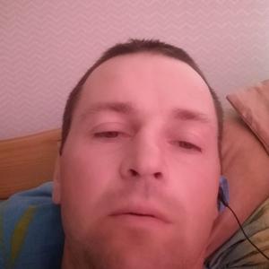 Денис, 39 лет, Минск