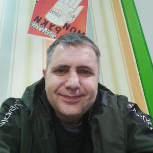 Парни в Санкт-Петербурге: Владимир, 43 - ищет девушку из Санкт-Петербурга