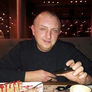 Парни в Тосно: Александр, 41 - ищет девушку из Тосно