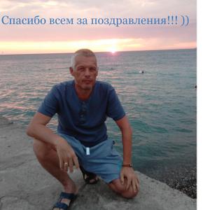 Парни в Ижевске: Дмитрий, 57 - ищет девушку из Ижевска
