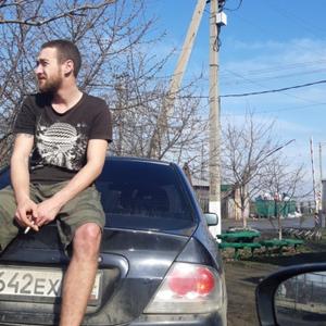 Парни в Батайске: Игорь, 29 - ищет девушку из Батайска