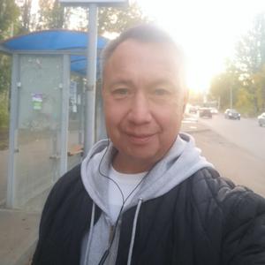 Василий, 46 лет, Саратов