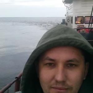 Парни в Салехарде: Олег, 38 - ищет девушку из Салехарда