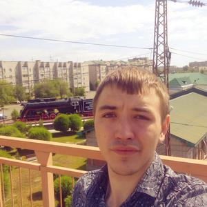 Парни в Абакане: Дмитрий, 30 - ищет девушку из Абакана