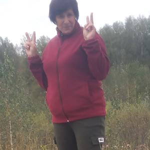 Девушки в Новосибирске: Ирина, 54 - ищет парня из Новосибирска