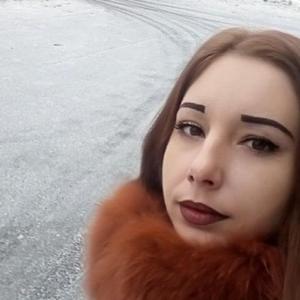 Девушки в Новошахтинске: Алена, 33 - ищет парня из Новошахтинска