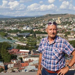 Валерий, 70 лет, Адыгейск