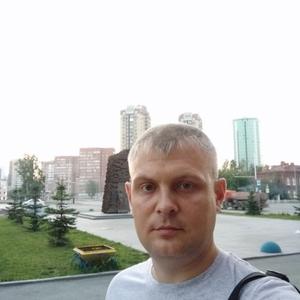 Вячеслав, 39 лет, Излучинск