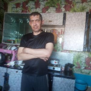 Парни в Сальске: Александр, 45 - ищет девушку из Сальска