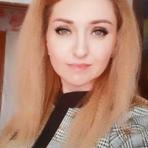 Девушки в Астана: Светлана, 42 - ищет парня из Астана