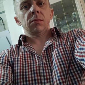 Парни в Гатчине: Денис, 41 - ищет девушку из Гатчины
