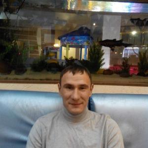 Парни в Томске: Влад, 39 - ищет девушку из Томска