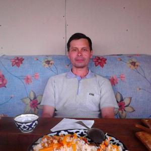 Парни в Сысерти: Ильгиз Кашапов, 50 - ищет девушку из Сысерти