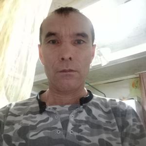 Виктор, 49 лет, Буинск