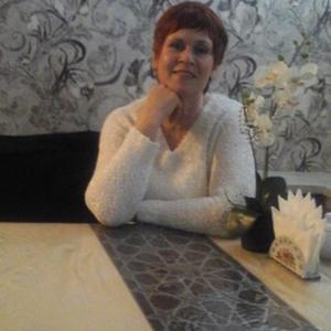 Девушки в Новороссийске: Любовь, 68 - ищет парня из Новороссийска